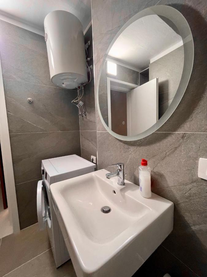 Azura Saranda Terraces Apt Ngoại thất bức ảnh