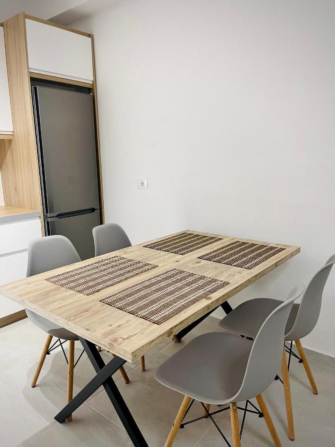 Azura Saranda Terraces Apt Ngoại thất bức ảnh