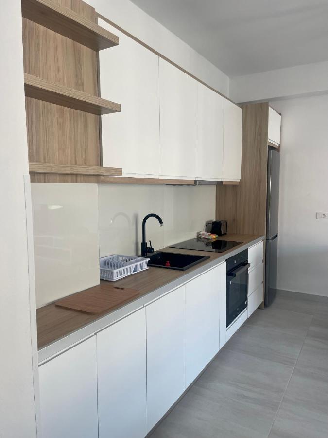 Azura Saranda Terraces Apt Ngoại thất bức ảnh