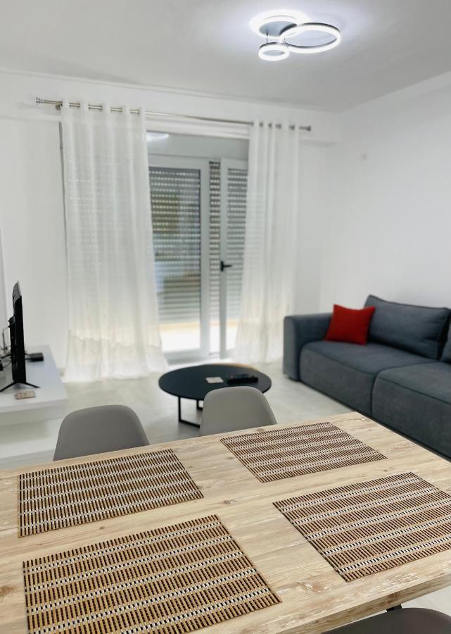 Azura Saranda Terraces Apt Ngoại thất bức ảnh