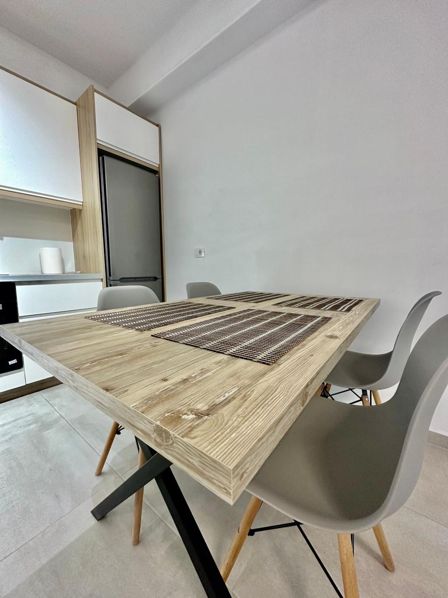 Azura Saranda Terraces Apt Ngoại thất bức ảnh
